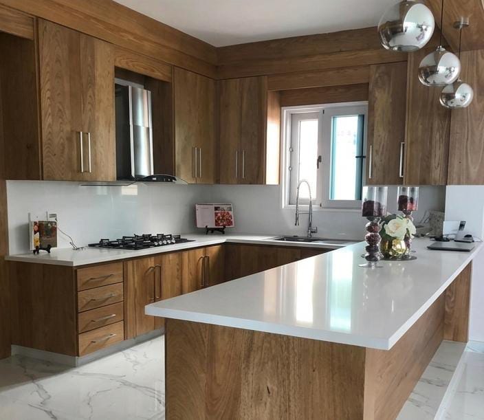 Cocina moderna con isla